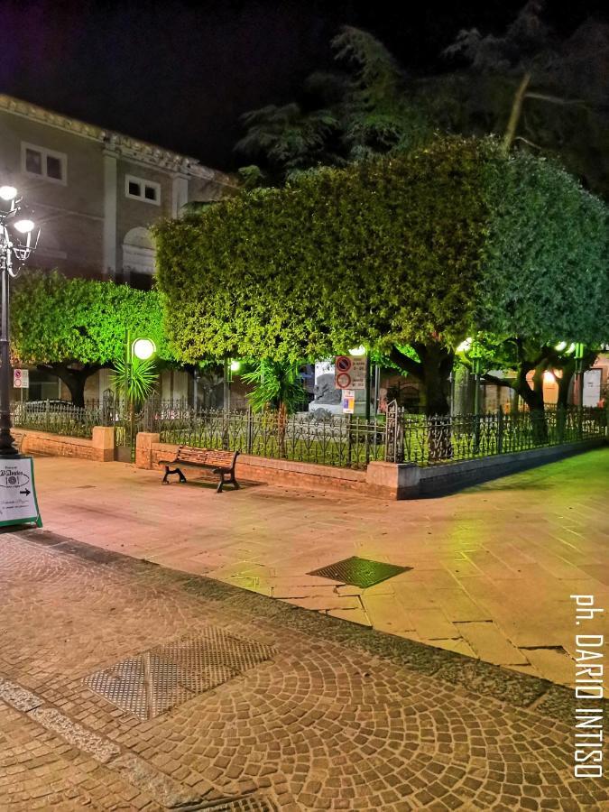 Alloggio Cattedrale Troia Esterno foto